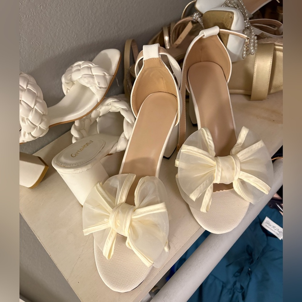 Cream Bow Heels